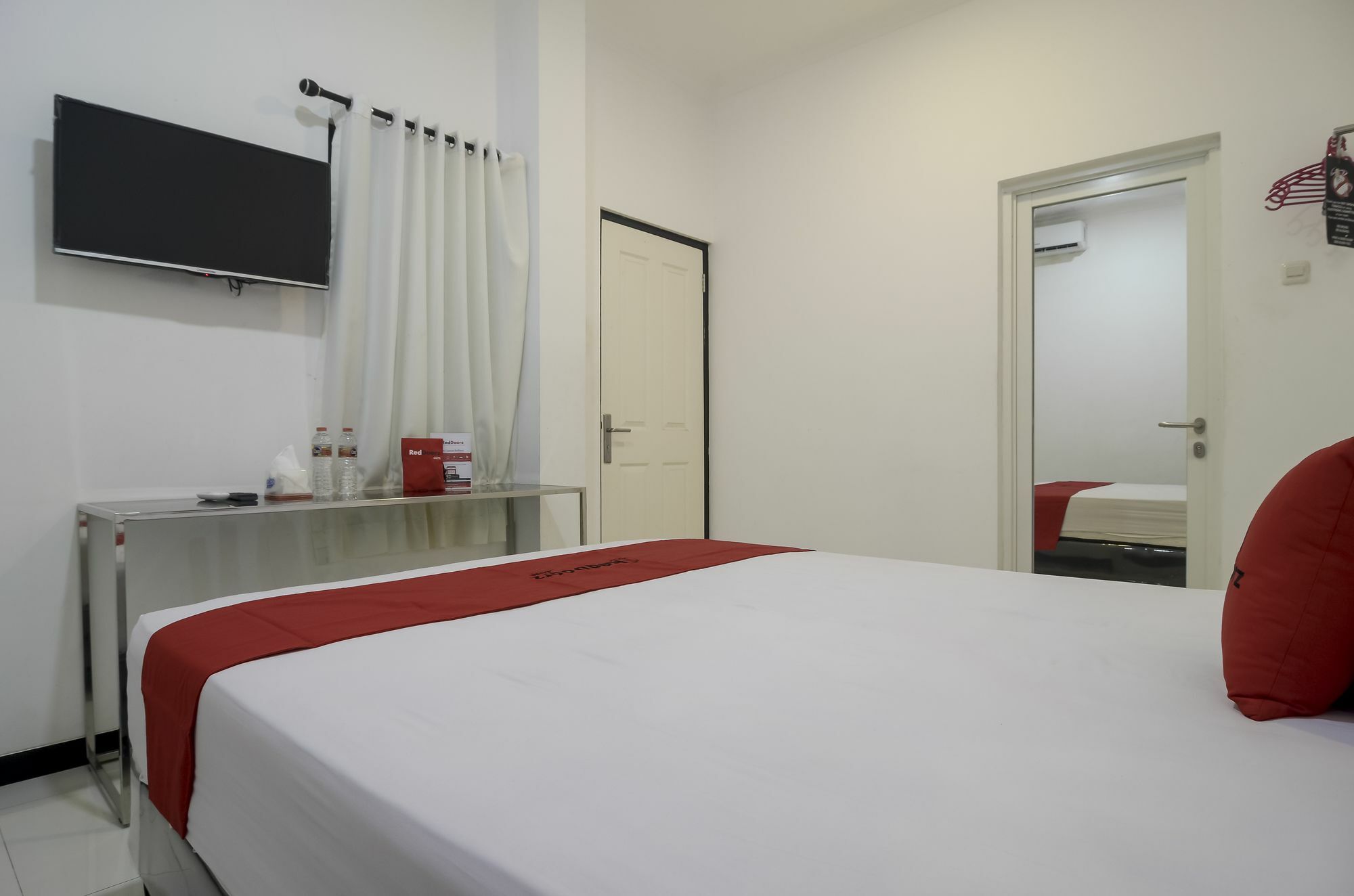 Reddoorz Near Poncol Station Hotel Semarang Exterior photo